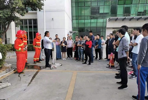 育成中心举办消防安全知识培训